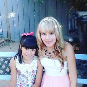 Meet your Posher, Janie